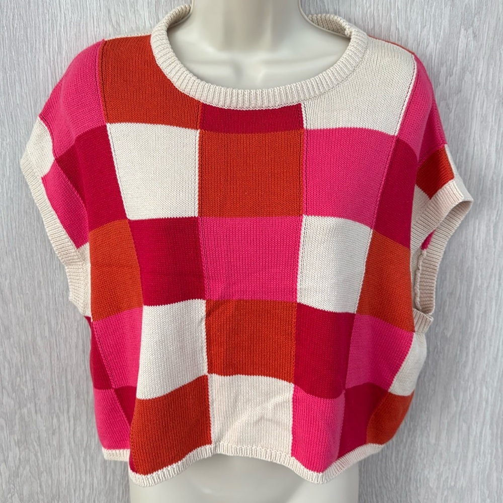 Checkered Knitted Crop Top